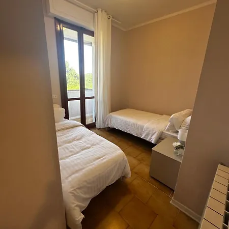 Anika Apartment Pianore